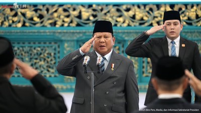 Reshuffle Kabinet Presiden Pertama RI, Lantik Menteri Kontroversi