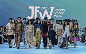 Fashion Indonesia 2025: Kolaborasi Lokal-Global, Tren Digital, dan Sustainable Style